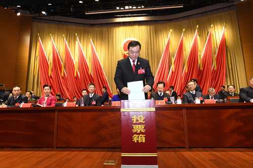 朱晓军同志当选市法院院长 法院工作报告获一致通过