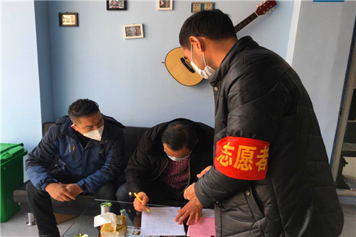 一手抓疫情防控 一手抓复工复产-2.jpg