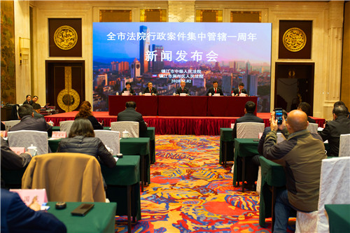 一周年发布会1.jpg